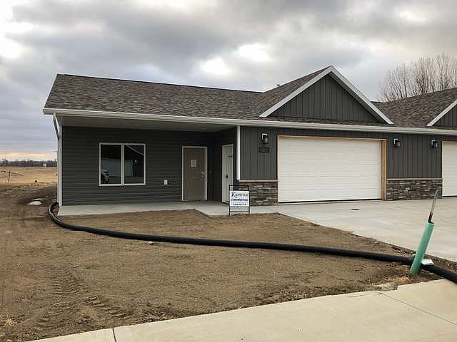 1st image of 3217 Kamrose Pl