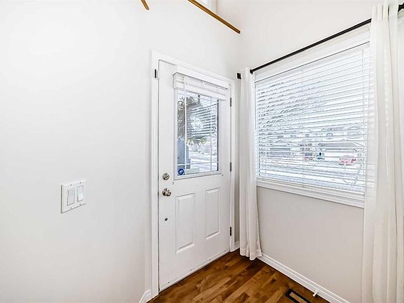 3rd image of 273 W Everridge Way SW