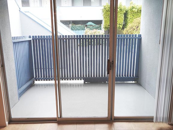 4th image of 22420 Ocean Ave APT 8