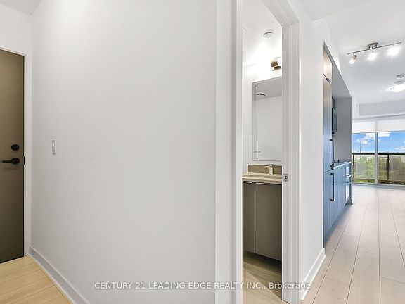 4th image of 2033 Kennedy Rd #601