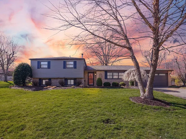 11 Fay Dr, Enon, OH 45323