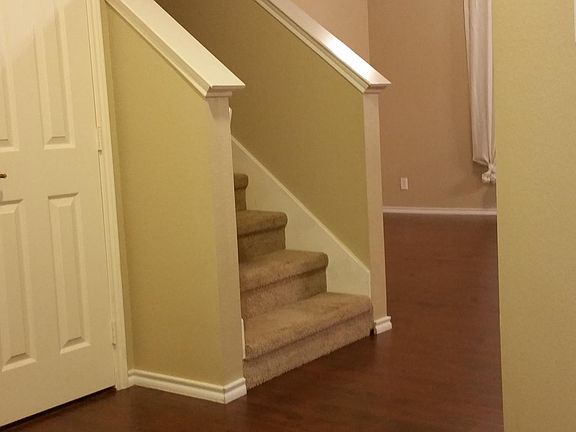3rd image of 2933 Jowett Dr