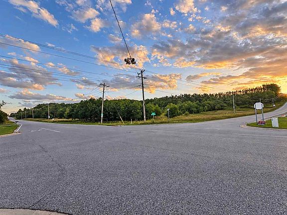 3rd image of 4667 W Stutsmanville Rd