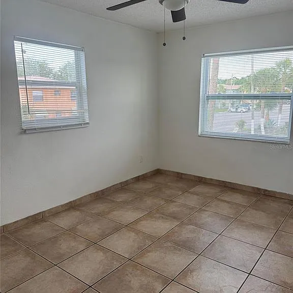 712 Michigan Ct #3 — Photo 3