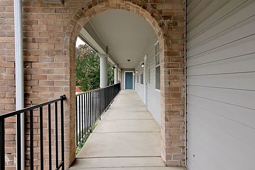 Autumn Woods Apartments Photo 1