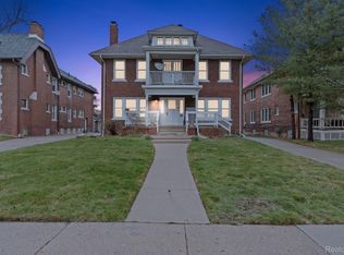 896 Alter Rd, Detroit, MI 48215