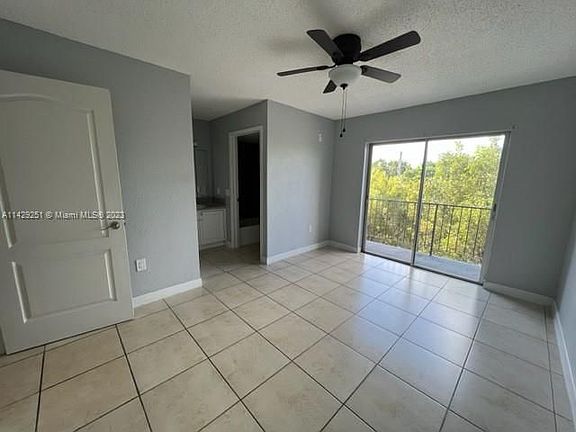4th image of 4400 W 16th Ave APT 432