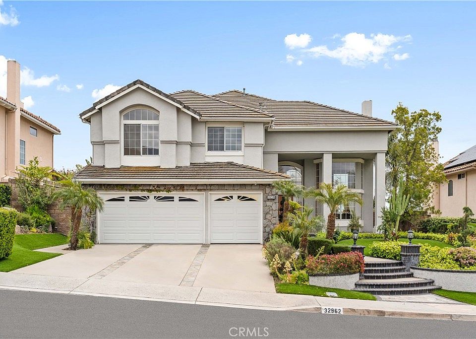1st image of 32962 Pinnacle Dr