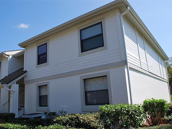 2nd image of 205 Windward Pl #205