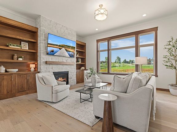 2nd image of 3327 Colton Way