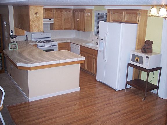 2nd image of 2442 Cherrywood Ct