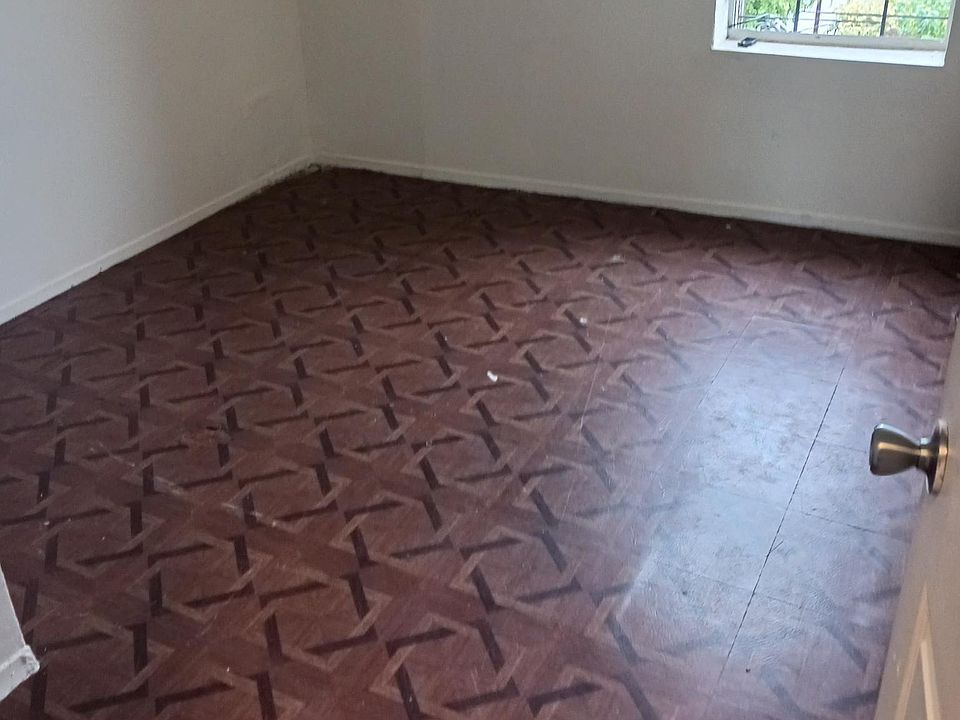 1st image of 1223 Brook Ave #5