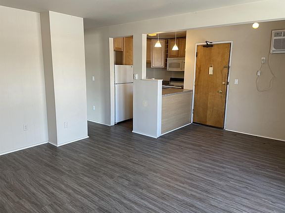 2nd image of 1611 S State St APT 3