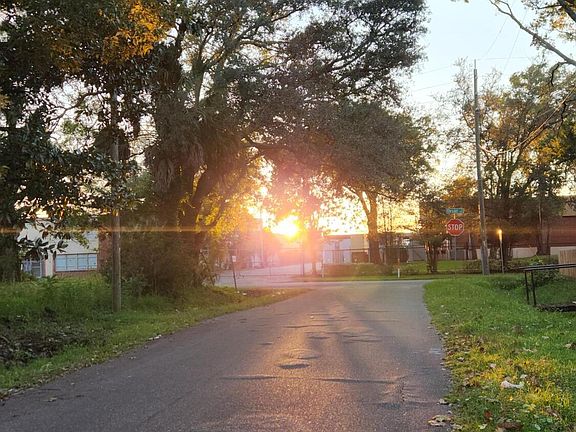 5th image of 3632 FITZGERALD Street