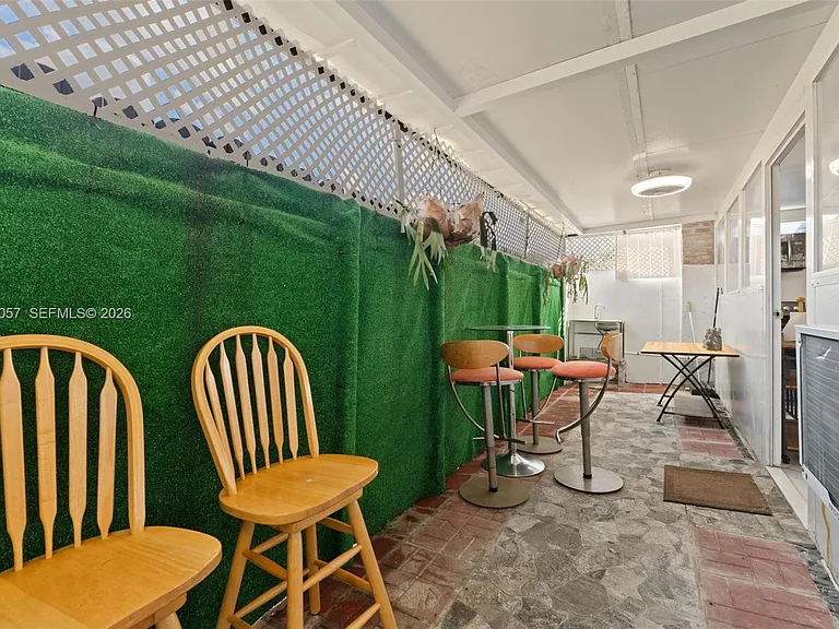 14109 SW 55th St — Photo 10