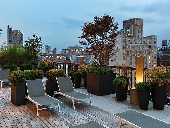 4th image of 160 W 24th St APT 04F