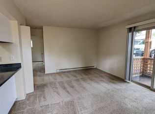 5929 NE Lombard St APT 4, Portland, OR 97203