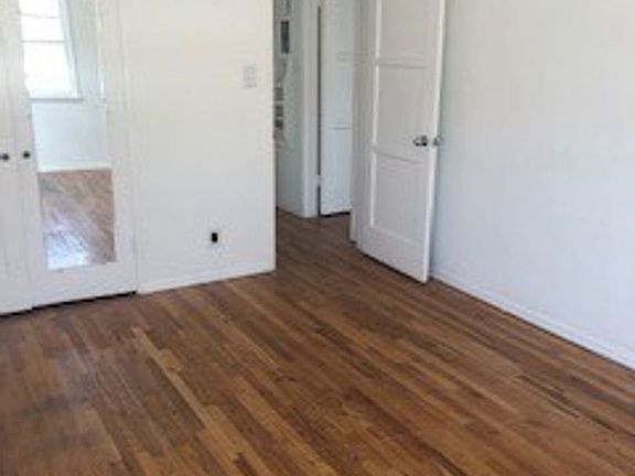4th image of 2521 Euclid St #2521
