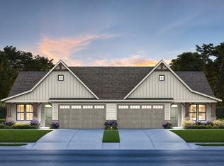 12 Palomino Ct, Hudson, WI 54016