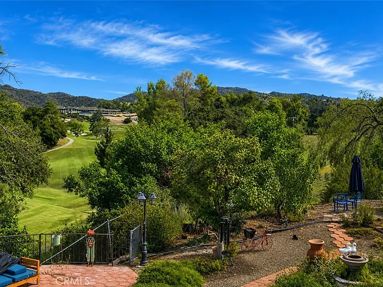 18690 Pasadero Dr — Photo 38