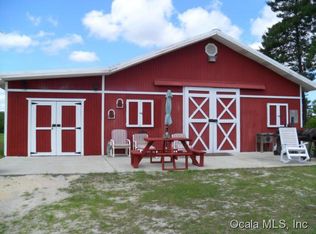 629 SE Fisher Rd, Ocklawaha, FL 32179