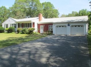 225 Dillon Ln, Swansea, MA 02777