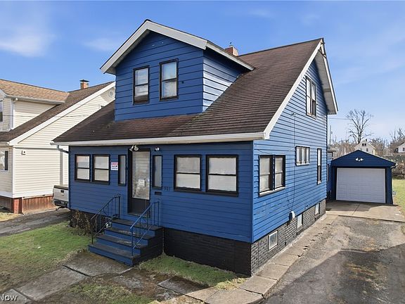 3rd image of 983 Garden St NW