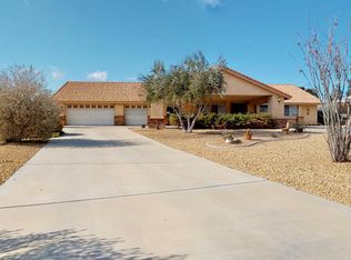 16608 Iwa Rd, Apple Valley, CA 92307