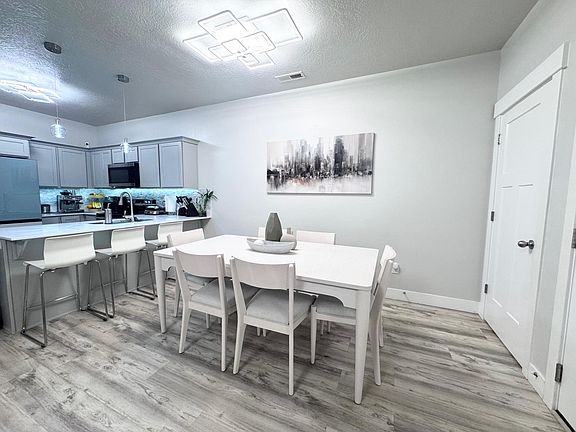 2nd image of 14513 S Ronan Ln Unit 204