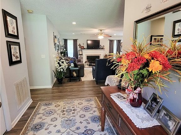 4th image of 2580 Lee Road 148