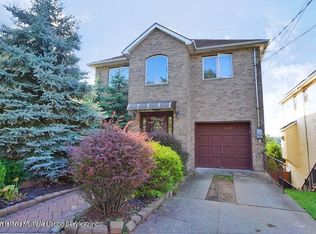 883 Bard Ave, Staten Island, NY 10301