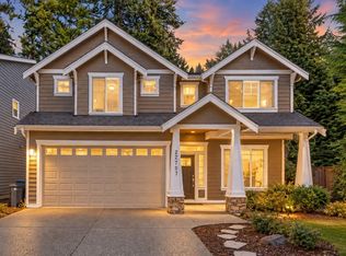 22707 72nd Place W, Mountlake Terrace, WA 98043