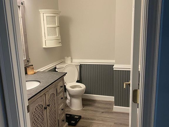 3rd image of 22068 Hidden Lane Dr