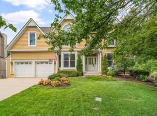 8217 W 146th Ter, Overland Park, KS 66223
