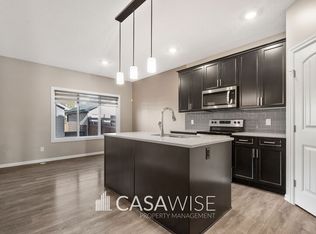 342 Desrochers Blvd SW, Edmonton, AB T6W3J2