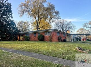 2702 Greenwood Rd, Texarkana, TX 75501