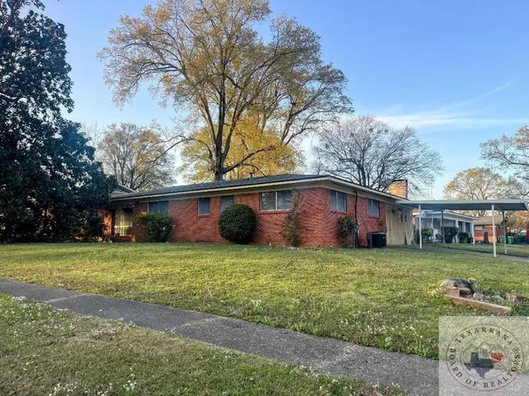 2702 Greenwood Rd, Texarkana, TX 75501
