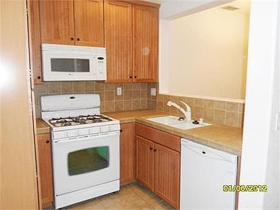 2nd image of 8124 Crystal Walk Cir
