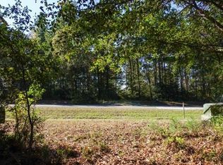 15 N Forest Dr, Huntsville, TX 77340