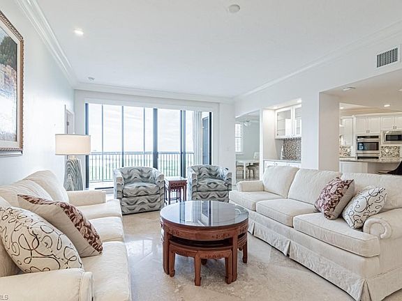 4th image of 6075 Pelican Bay BLVD #PH-D