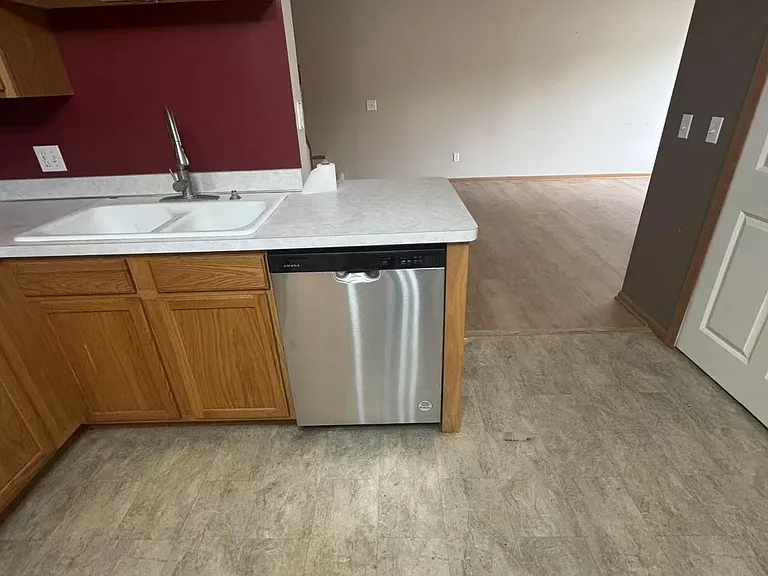 15716 Flackwood Ave — Photo 7