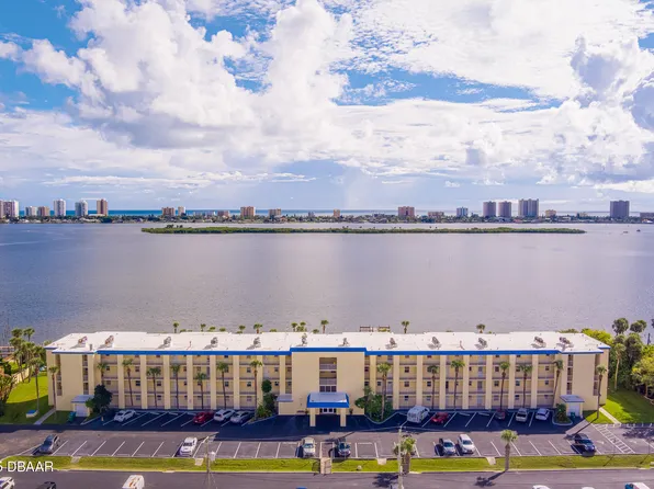 3131 S Ridgewood Ave #2090, South Daytona, FL 32119