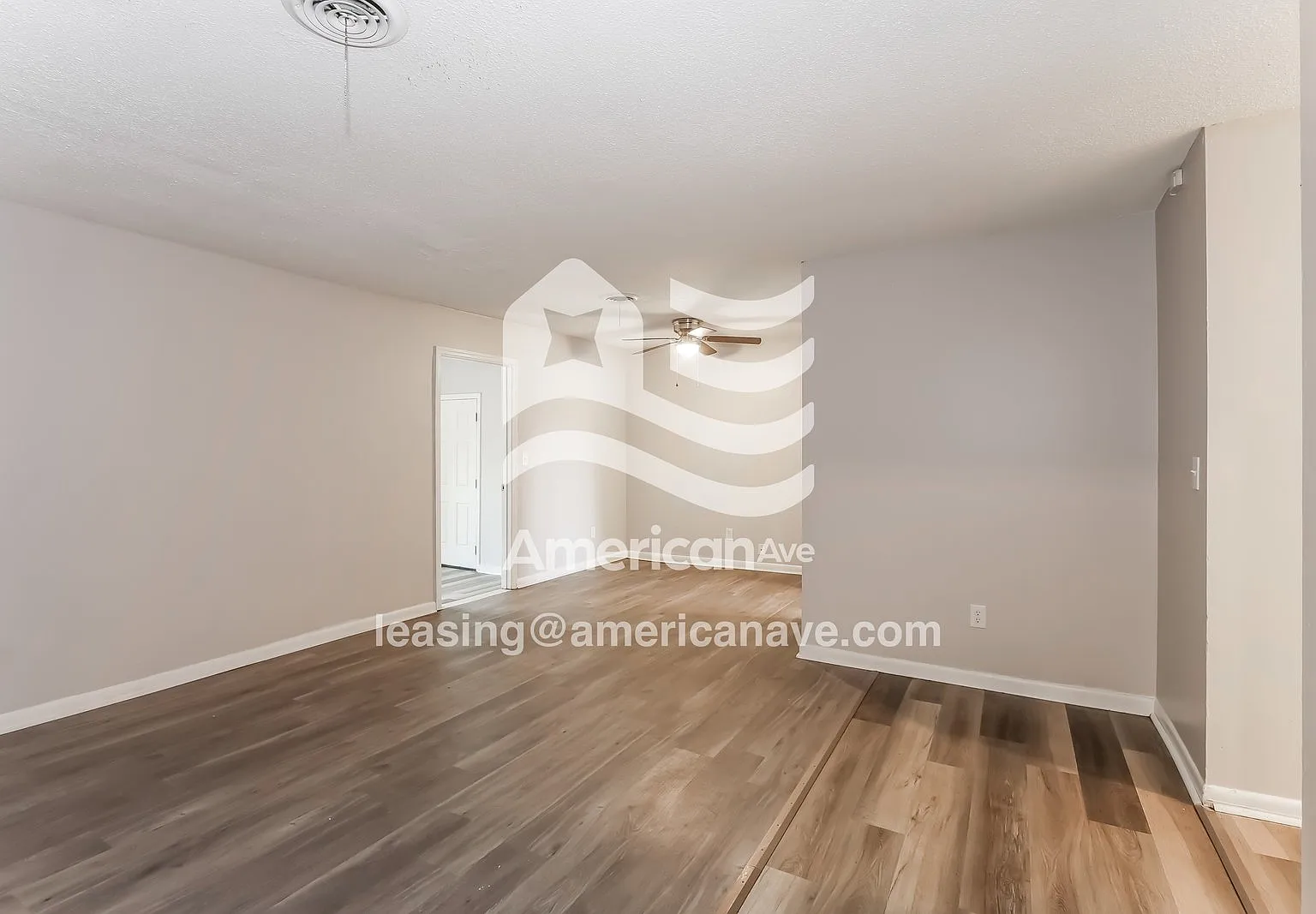 4 bed, 1.5 bath, 1267 sqft, $1,297 — Photo 3