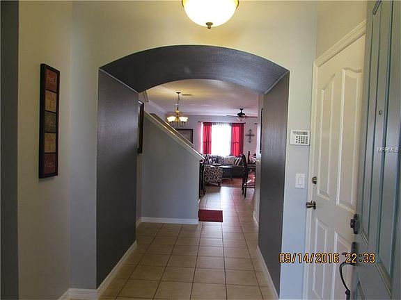 4th image of 557 Lake Eagle Ln