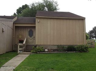 51 Westwood Village Dr, Trinity, TX 75862