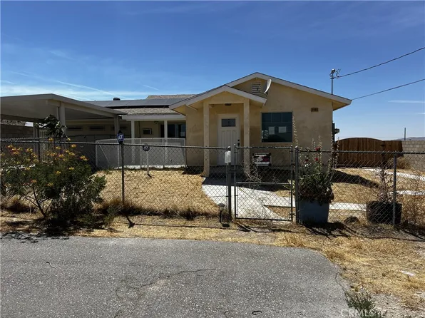 9404 Mesa Rd, Lucerne Valley, CA 92356