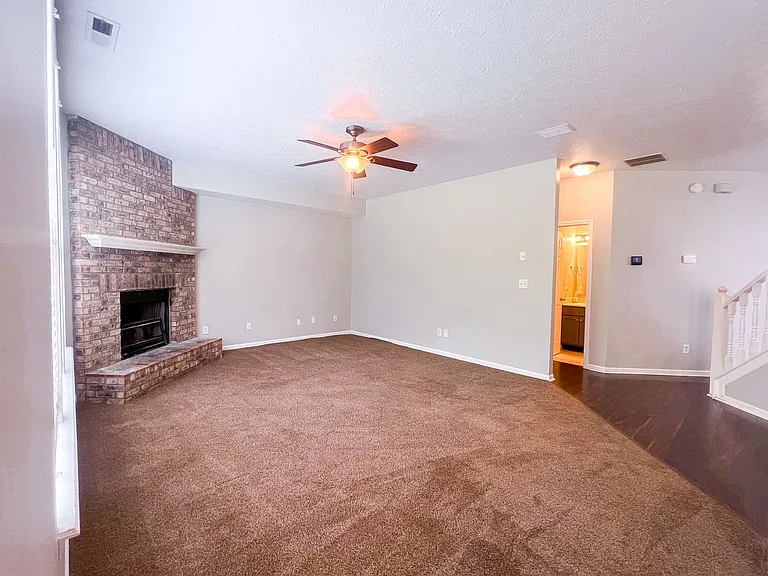 10640 Northern Dancer Dr — Photo 13