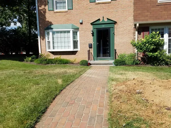 101 Huntington Ln, Blacksburg, VA 24060