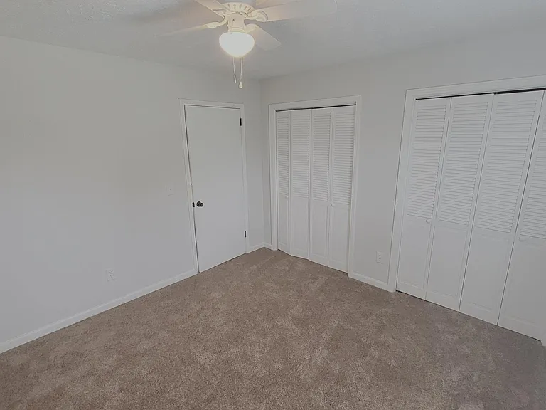 301 Hickory Pl — Photo 21