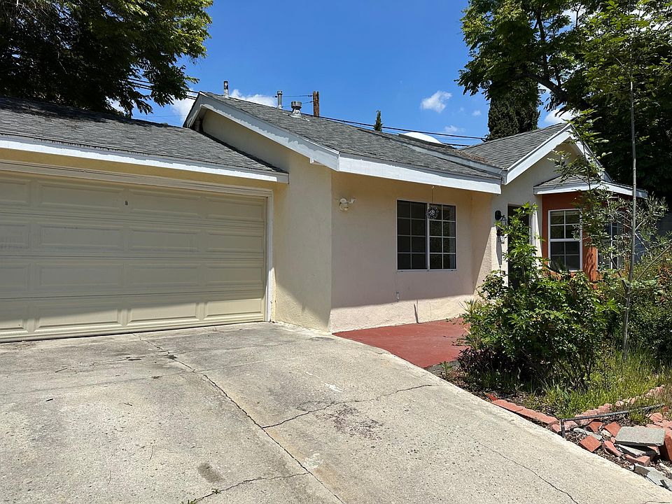 1st image of 3823 York Blvd